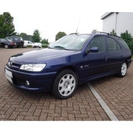 Pet World Peugeot 306 Break 1999 - 2002 Estate Car Dog Cage Crate Pet Travel