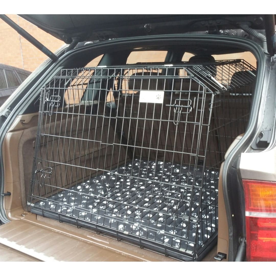 Pet World BMW X5 2013 - 2018 4x4 Car Dog Cage Crate Pet Travel Guard 2 Pet World BMW X5 2013 - 2018 4x4 Car Dog Cage Crate Pet Travel Guard