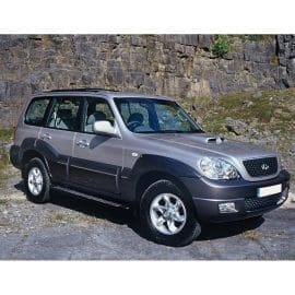 Pet World Hyundai Terracan 4x4 Car Dog Cage Crate Pet Travel Guard