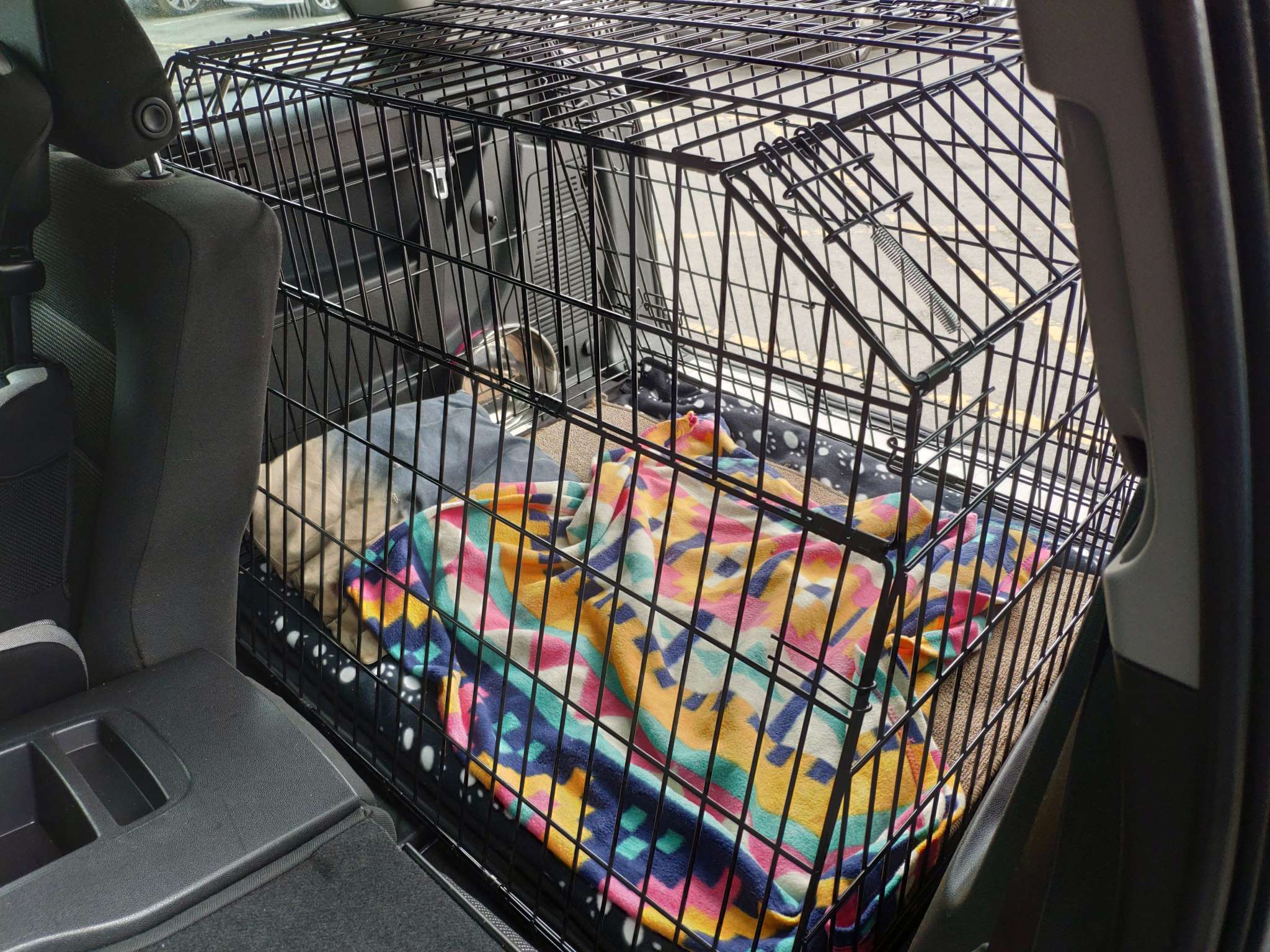 Pet World Vauxhall/Opel Zafira 2004 - 2011 Car Dog Cage Crate Pet Travel 5 vauxhall Zafira , pet travel cage, car dog crate