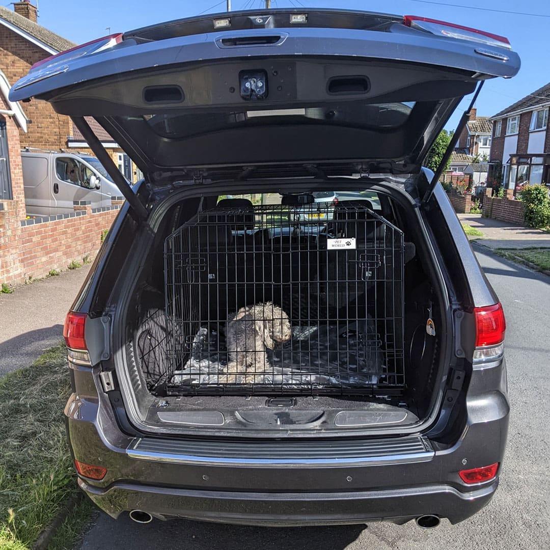 Pet World Jeep Grand Cherokee 2015 Onwards Car Dog Cage 3 jeep grand cherokeecar dog crate