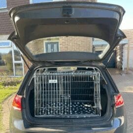 Pet World Car Dog Cage - VOLKSWAGEN GOLF S-TSI 2017