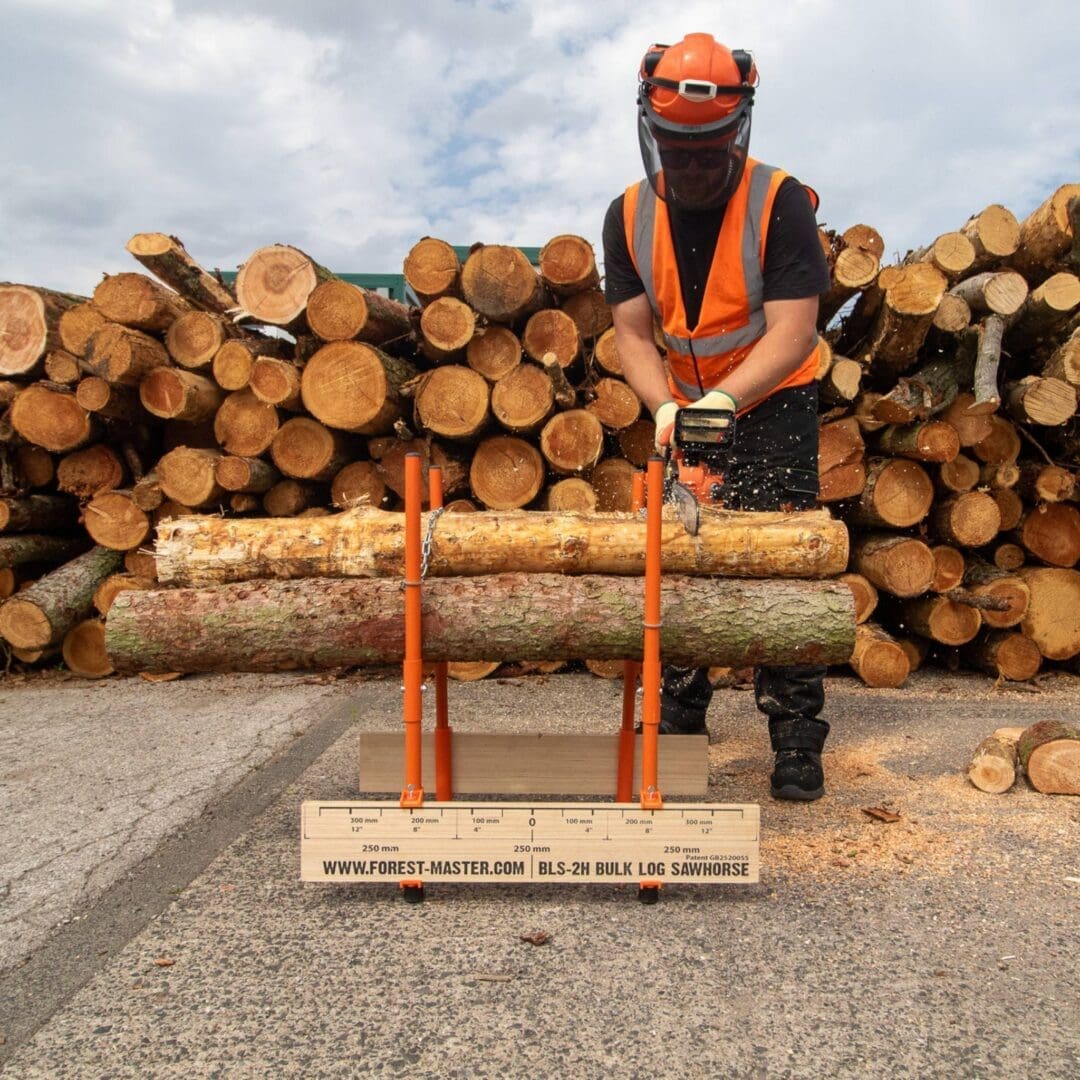 Bulk Log Sawhorse BLS-2H – Compact Precision for Multi-Log Cutting 7 Bulk Log Sawhorse BLS-2H – Compact Precision for Multi-Log Cutting - Image 5