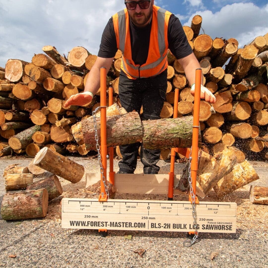 Bulk Log Sawhorse BLS-2H – Compact Precision for Multi-Log Cutting 10 Bulk Log Sawhorse BLS-2H – Compact Precision for Multi-Log Cutting - Image 8
